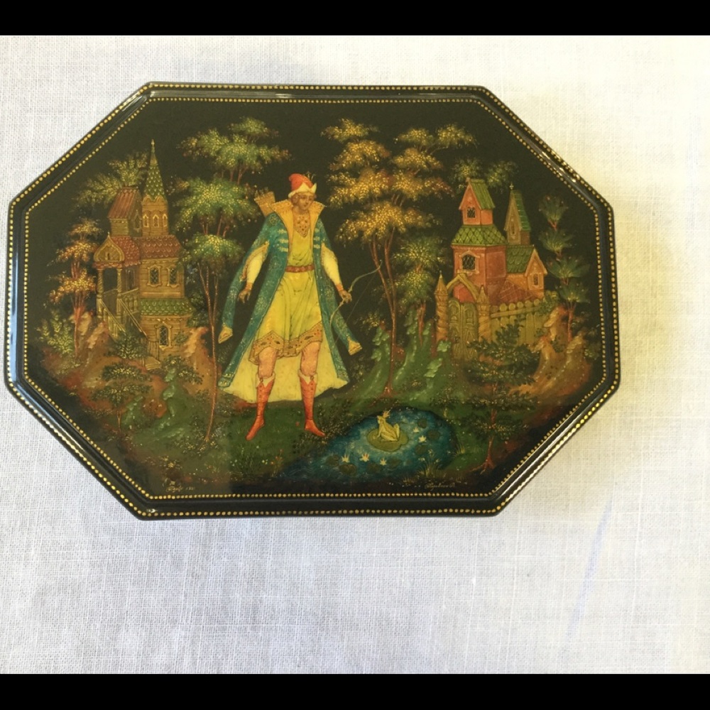 Russian lacquer box